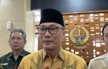 Kepala BKN: Sejak 2024 Pemerintah Melarang Mengangkat Guru Honorer