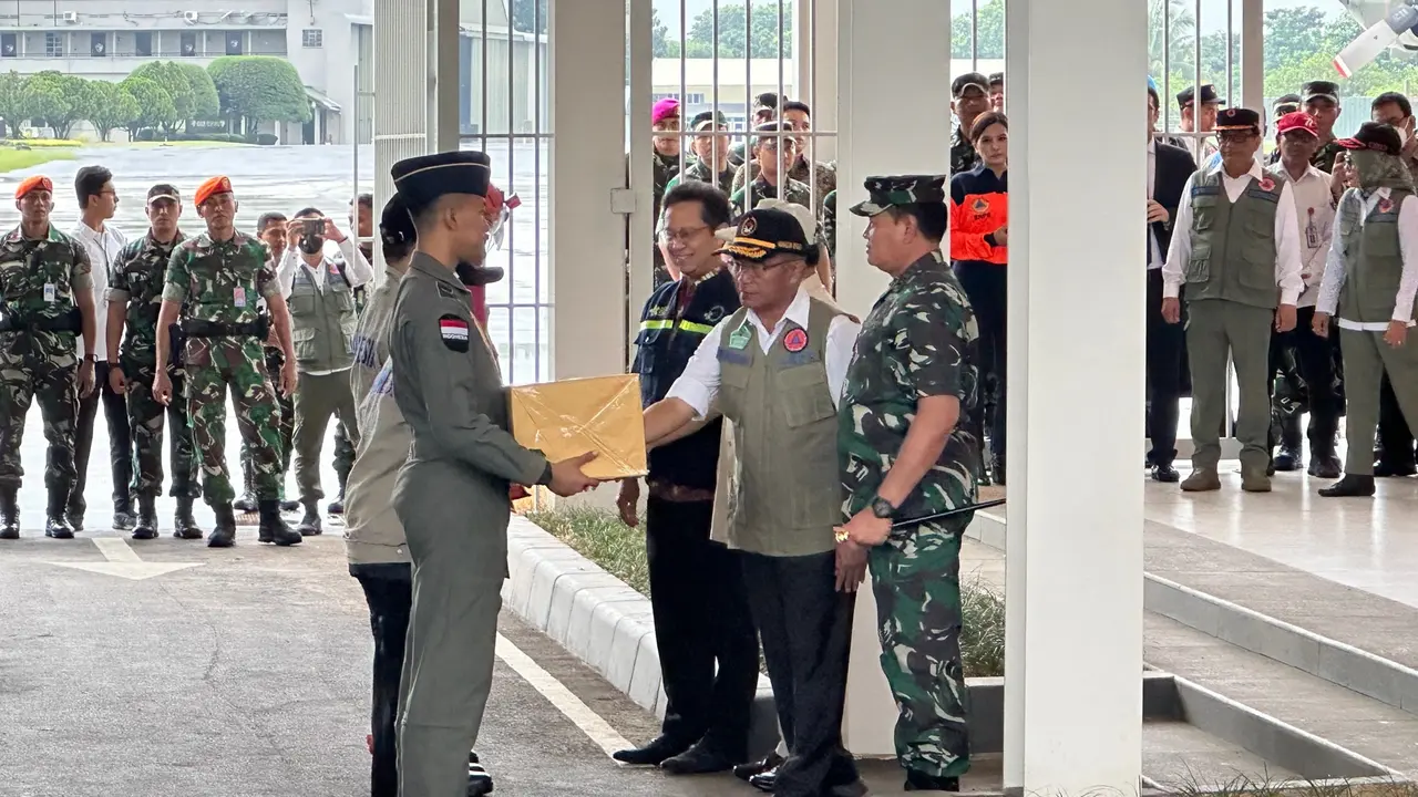 Menko PMK Muhadjir Effendi siapkan tiga tahap pengiriman bantuan ke Turki dan Suriah (Nanda Perdana).