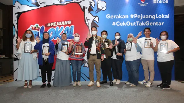 Blibli bersama 8 #PejuangLokal ajak pelanggan untuk semakin bangga menggunakan kreasi dari brand dan UMKM dalam negeri (Dok. Blibli)