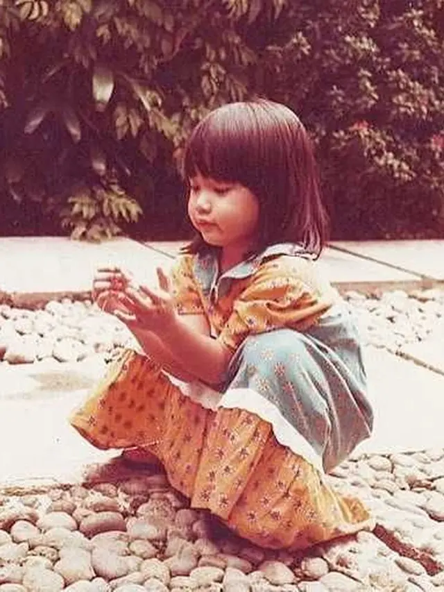 Genap 43 Tahun, Ini 6 Transformasi Sara Wijayanto yang Awet Muda Hingga Kini