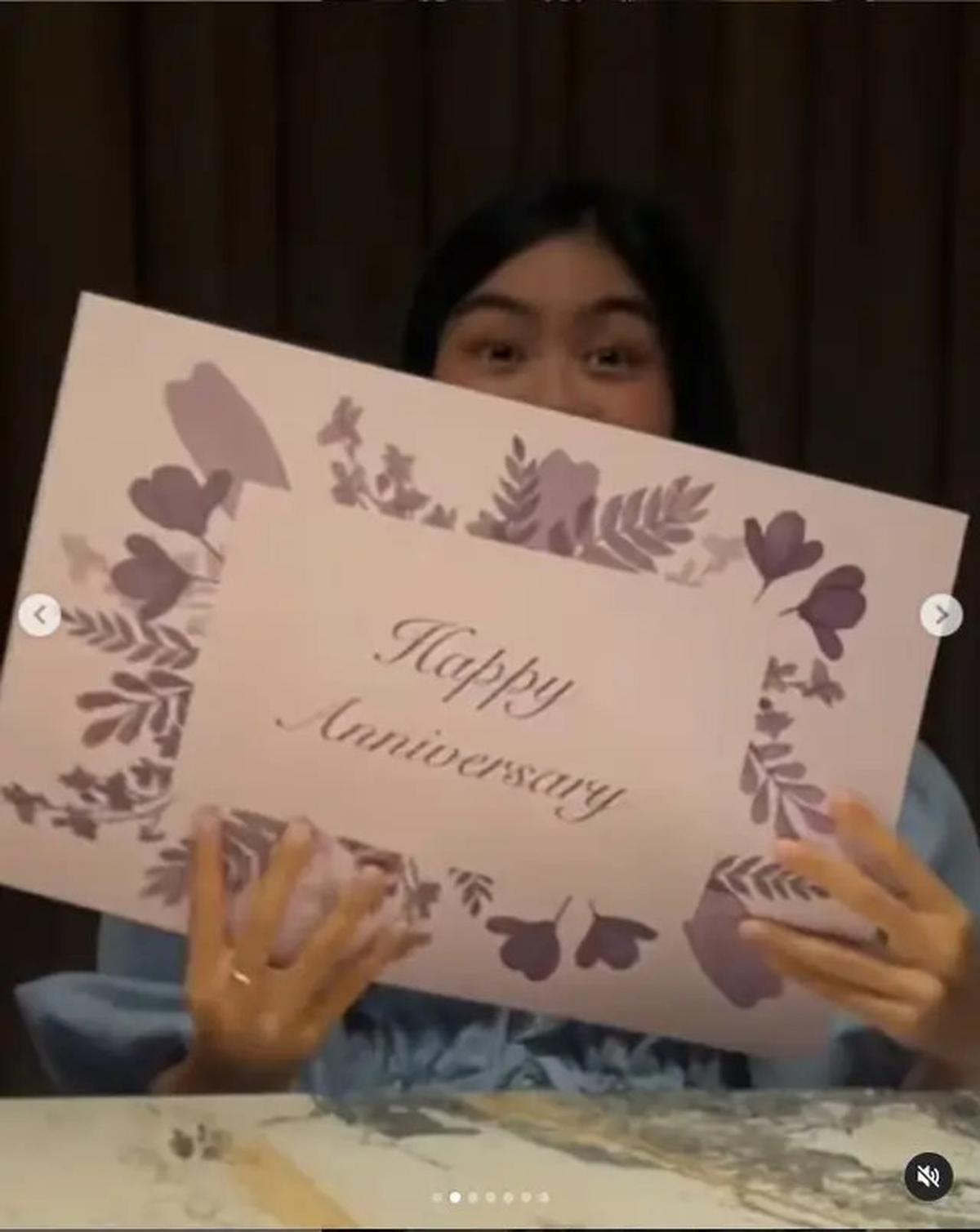 6 Potret Namira Adjani Anak Alya Rohali Dilamar Kekasih di Momen Dinner Anniversary