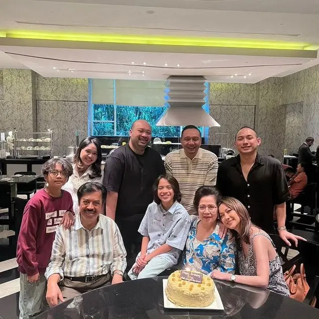 7 Momen Ulang Tahun Ibunda Bunga Citra Lestari, Sosok Tiko Aryawardhana Jadi Sorotan