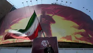 Iran Sebut 3 Pilotnya Ditahan Qatar, Minta ICRC Turun Tangan