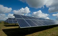 Ilmuwan Temukan Bahan Baru Energi Surya yang Lebih Murah