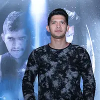 Aktor laga Indonesia, Iko Uwais kembali menjalani syuting produksi Hollywood. Suami dari penyanyi Audy Item itu bermain dalam film Beyond Skyline yang digarap oleh sutradara Liam O'Donnell. (Deki Prayoga/Bintang.com)