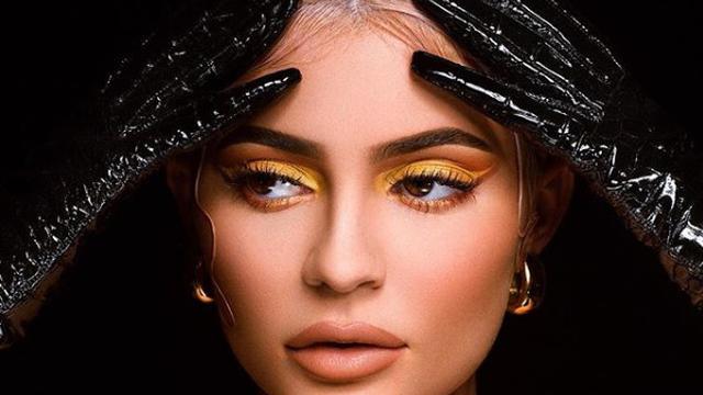 Lucunya kemasan 3D kosmetik Kylie Jenner untuk Halloween