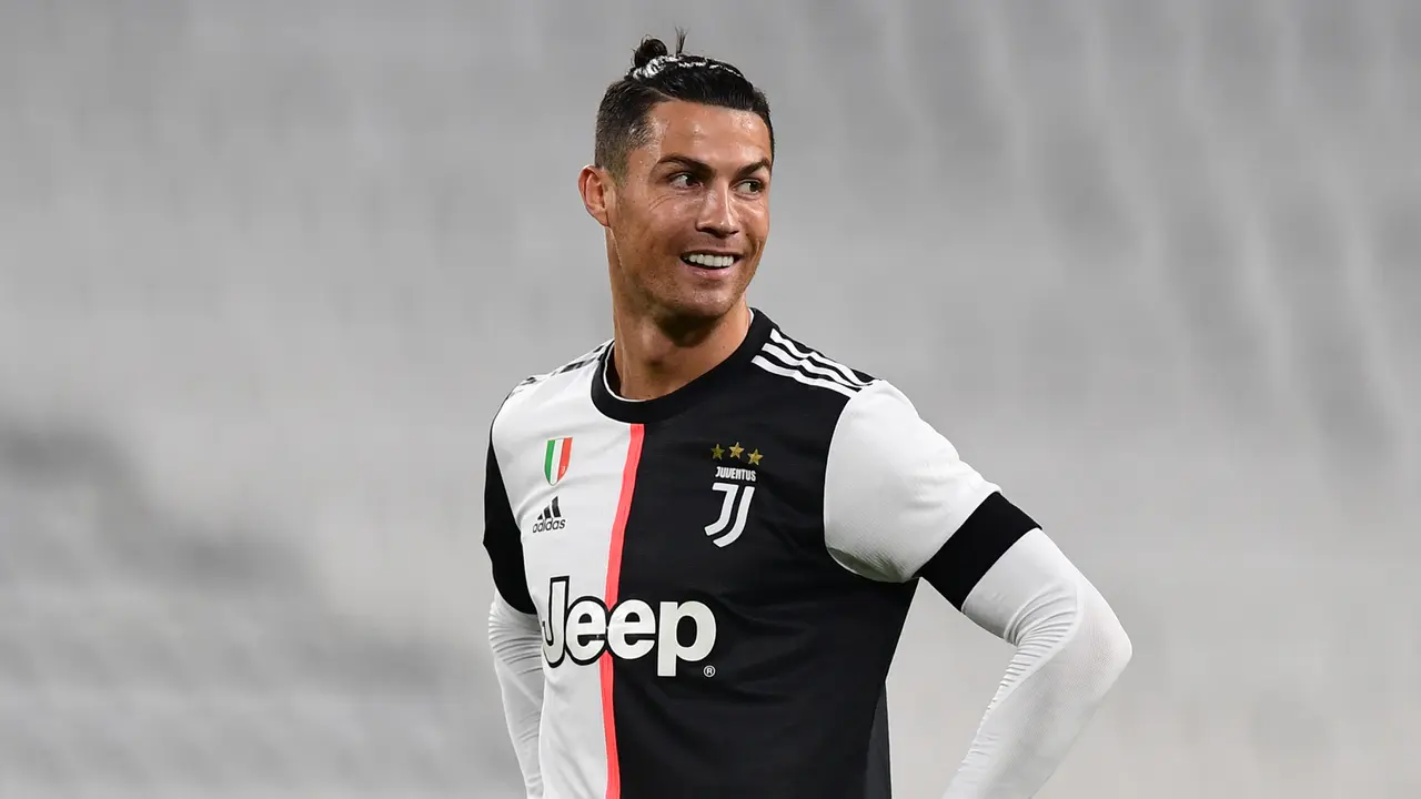 Cristiano Ronaldo Dinyatakan Positif Covid-19, Ini 4 Faktanya