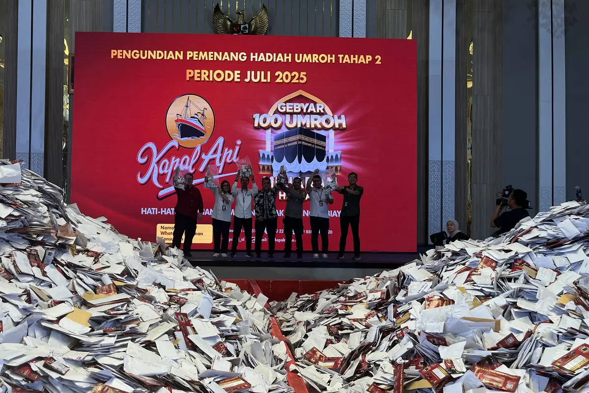 Kapal Api mengumumkan 50 pemenang tahap kedua yang berhak mendapatkan Paket umrah. (Dok Kapal Api)