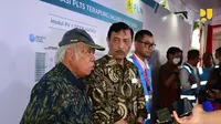 Menteri Koordinator Bidang Kemaritiman dan Investasi Luhut Binsar Pandjaitan, bersama Menteri PUPR Basuki Hadimuljono meresmikan Pembangkit Listrik Tenaga Surya (PLTS) Waduk Muara, di Bali jelang KTT G20 2022. (Dok Kementerian PUPR)