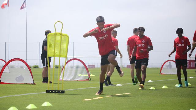 Suasana latihan peserta Piala Dunia U-17 2023 di Bali