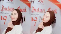 Violenzia Jeanette Berhijab yang Jarang Tersorot (Sumber: Instagram/violenziajean)