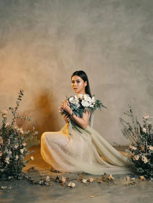 Wanita kelahiran 12 Juli 1994 ini mendapatkan banyak pujian dalam pemotretan ini. Penampilannya yang memukau ini pun berhasil mencuri perhatian warganet.  (Liputan6.com/IG/winstongomez)