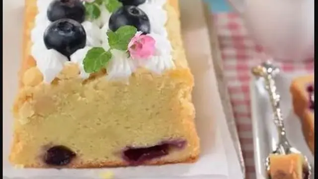 Gluten free bluberry crumble cake dari tepung singkong