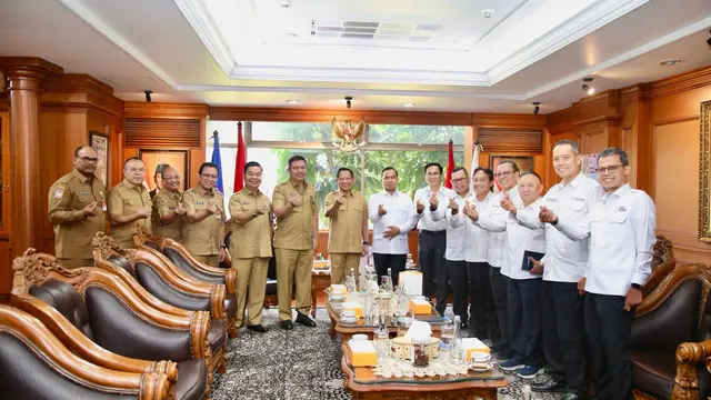 Kendalikan Laju Penduduk, Mendagri Dukung Strategi Kemendukbangga/BKKBN