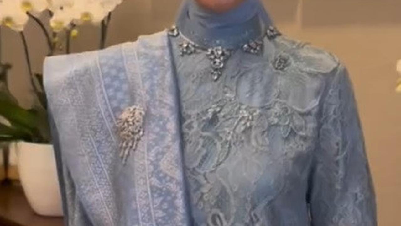 Gaya Hijab Desy Ratnasari di Berbagai Momen, Cantik dan Stylish