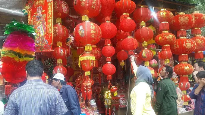 Suasana Jelang Imlek di Pasar Petak Sembilan Glodok