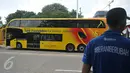 Bus tingkat dari Tahir Foundation, Jumat (17/6). Rencananya, bus tingkat ini akan beroperasi di rute-rute wisata seperti rute wisata 'Jakarta Modern', 'History of Jakarta', dan rute 'Art and Culinary'. (Liputan6.com/Gempu M Surya)