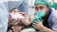 Melahirkan Anak Pertama, Simak Perjalanan Kehamilan Mahalini