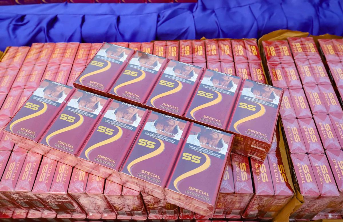 FOTO: Bea Cukai Gagalkan Peredaran  8,9 Juta Batang Rokok Ilegal