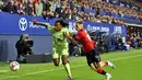Setelah mengantongi tujuh kemenangan beruntun di kompetisi domestik, El Barca dipaksa menelan kekalahan perdananya di tangan Osasuna. (AP Photo/Miguel Oses)
