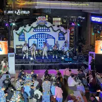 Menikmati kuliner khas Jerman di Oktoberfest/copyright SMS