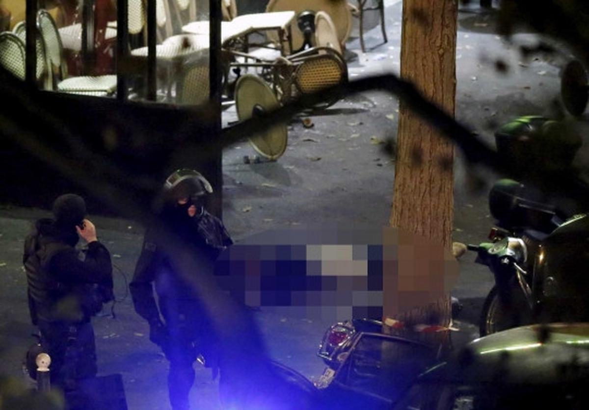 Kepanikan ribuan warga Paris diteror bom dan serangan beruntun