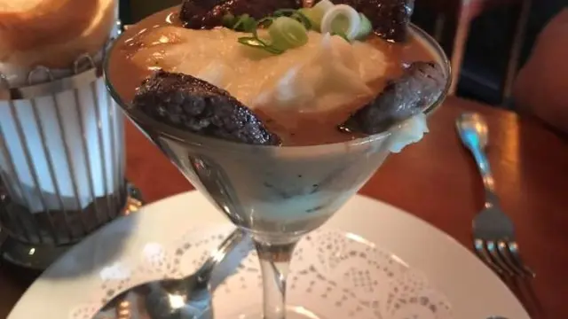 Restoran ini sajikan makanan dengan cara aneh (foto: Boredpanda)