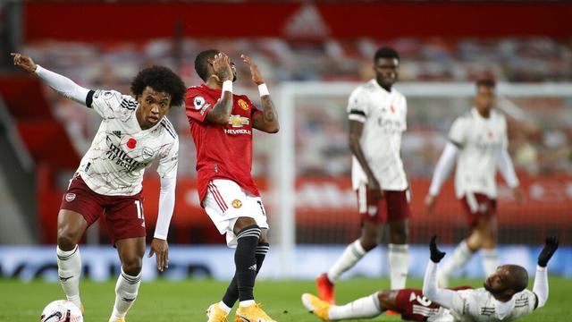 FOTO: Arsenal Permalukan Manchester United di Old Trafford