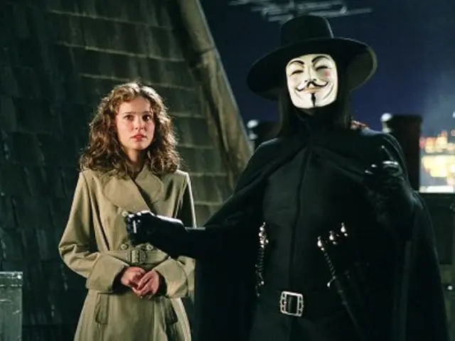 12. V For Vendetta (2005)