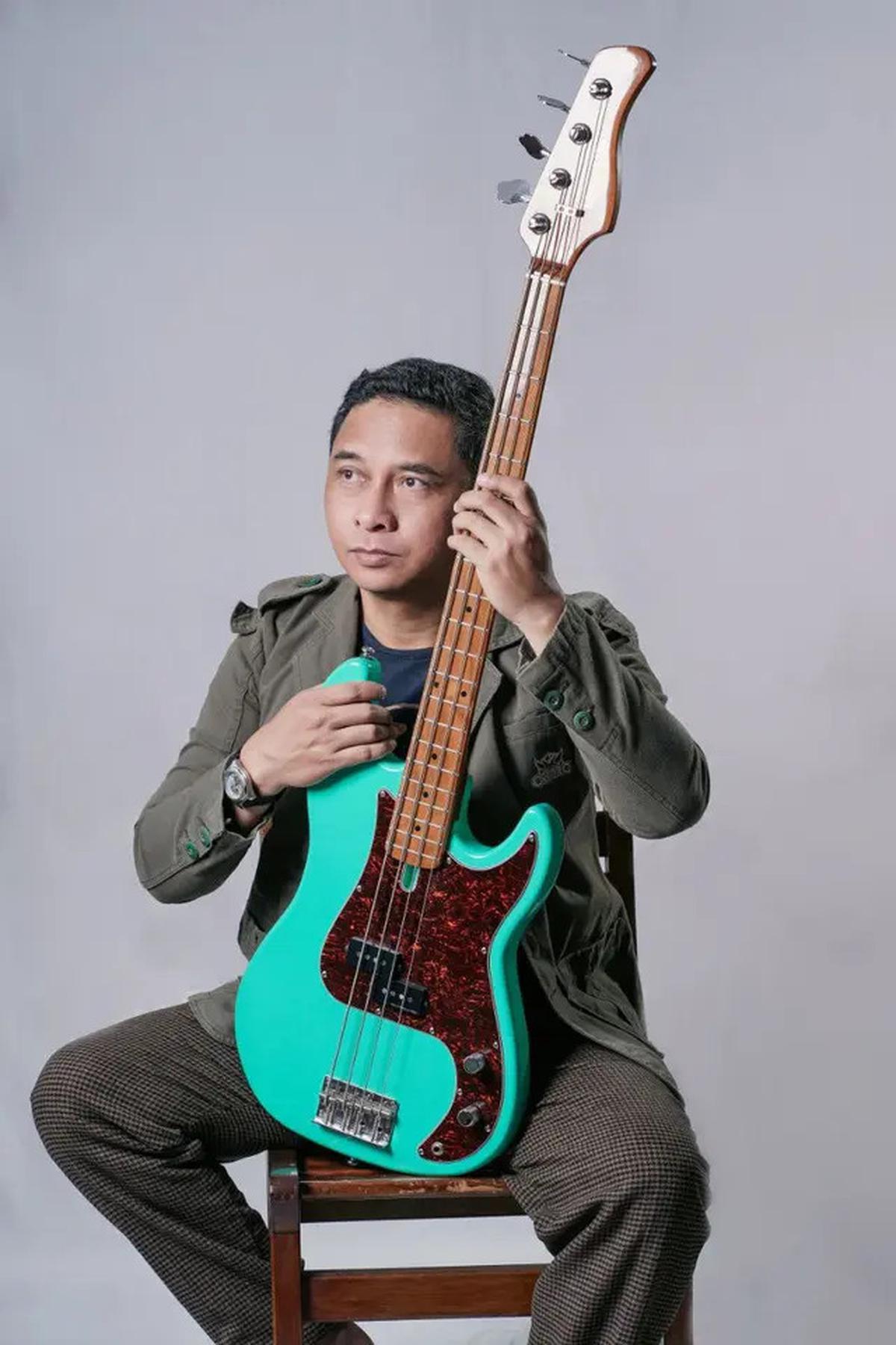 Rilis 206 Lagu Sejak 2020 hingga 2024, Ini Perjalanan Musik Alex Kuple Bassist Nugie dan Alv Band yang Punya Jam Terbang Tinggi