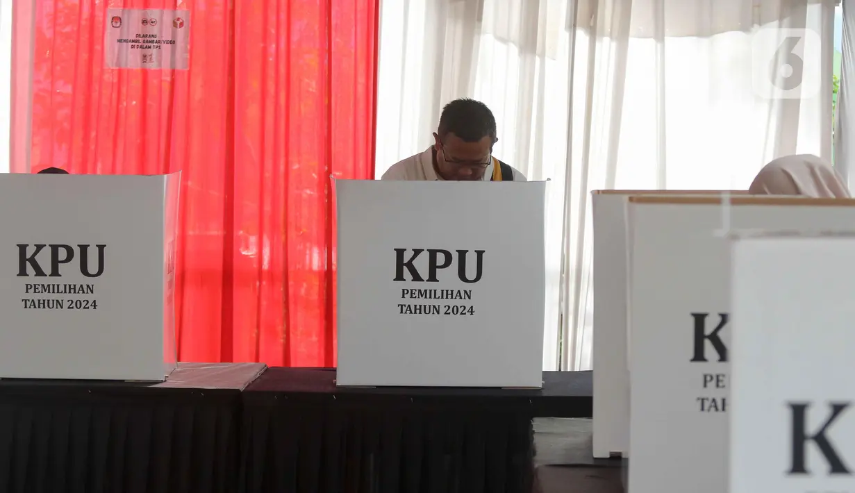 Pemilihan Gubernur-Wakil Gubernur Jakarta 2024 berlangsung di 14.835 Tempat Pemungutan Suara (TPS) yang tersebar di 44 kecamatan dan 267 kelurahan. (Liputan6.com/Herman Zakharia)