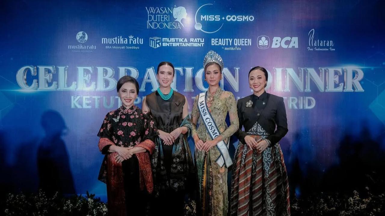 Pesona Menpar Widi Wardhana Bikin Tak Berkedip, Bersanding dengan Putri Pariwisata Sama-Sama Cantik
