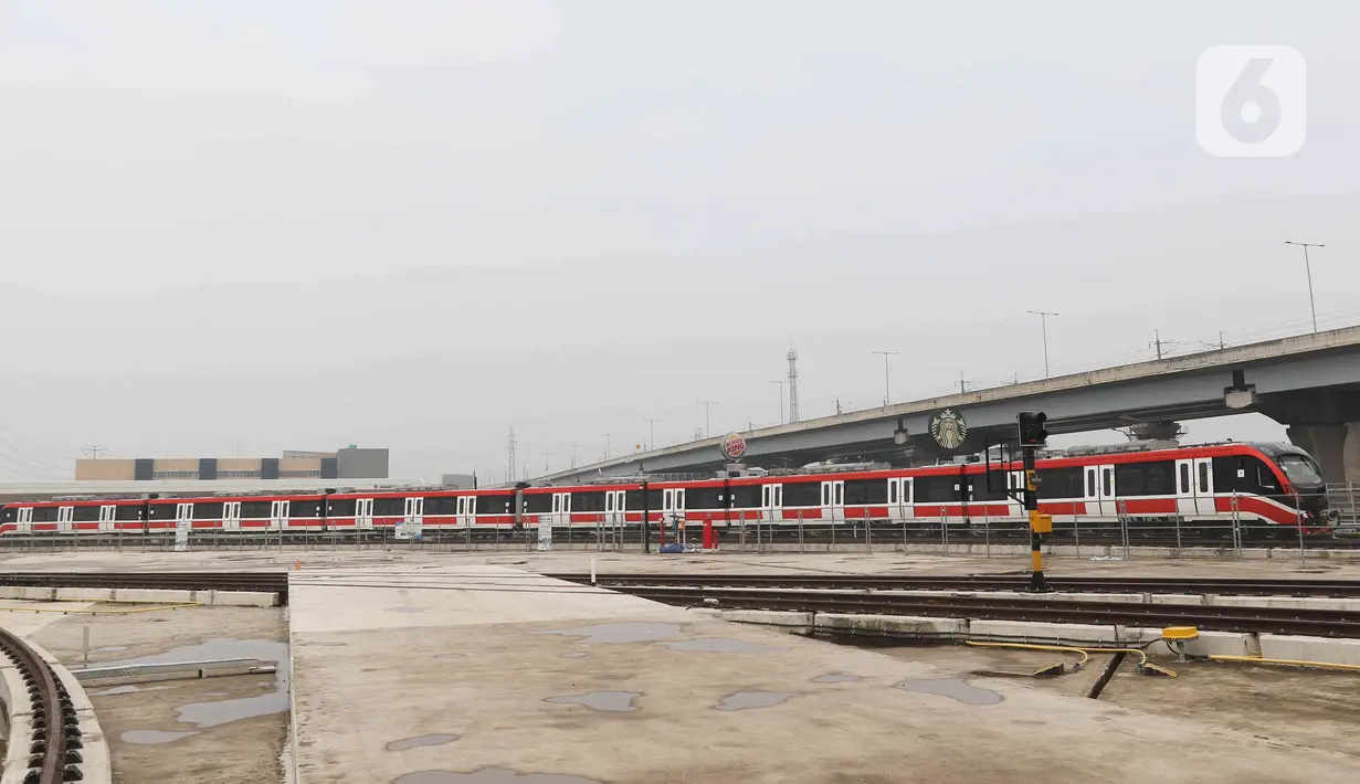 Depo LRT Jabodebek Jatimulya mempunyai  luas 10,5 H  memiliki fasilitas area Kai building, Light Maintenance, Maneuver Track, Stabling, OCC Building,Heavy Maintenance. (Liputan6.com/Herman Zakharia)
