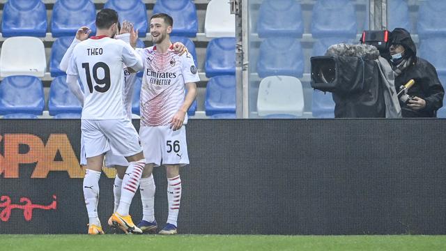 Inter dan ac milan memasuki laga ini dengan status sebagai dua tim teratas di klasemen serie a saat ini, dengan ac milan unggul dua poin dari rival sekotanya tersebut. 7 Fakta Menarik Ketika AC Milan Kalahkan Sassuolo di Liga ...