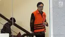 Direktur Operasional Lippo Group Billy Sindoro tiba di Gedung KPK, Jakarta, Selasa (4/12). Billy diperiksa sebagai tersangka untuk pelengkapan berkas terkait dugaan penyuapan terhadap Bupati Bekasi Neneng Hasanah Yasin. (Merdeka.com/Dwi Narwoko)