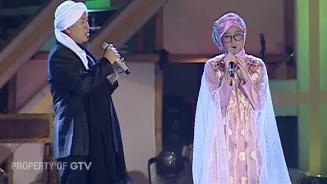 Penampilan lawas Opick bersama Kimberley Fransa yang debut sebagai idol Kpop dari grup VVUP. [Foto: YouTube/officialgtv]