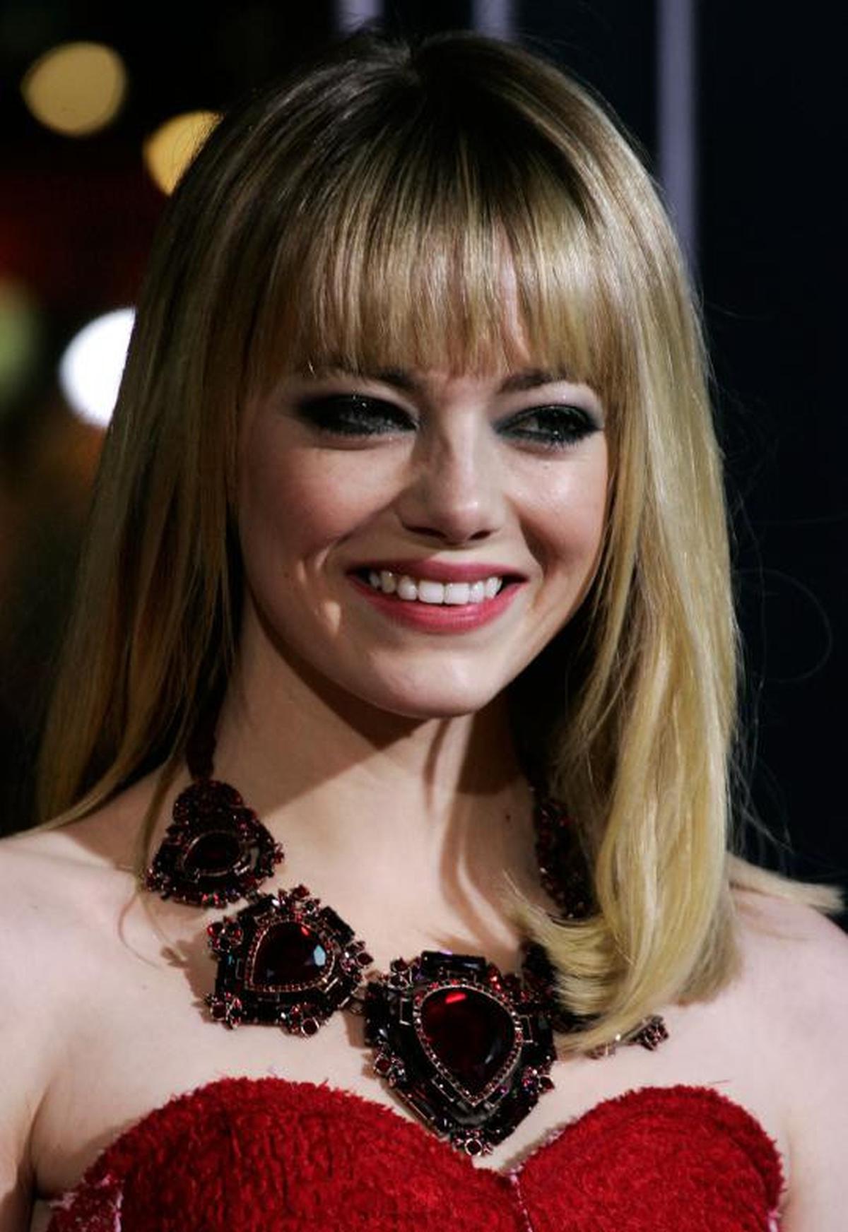 Emma Stone makin mempesona