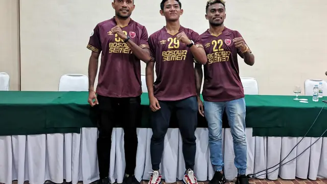 Roni Beroperay, Firza Andika, Yakob Sayuri