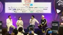 "Padel Wars Presented by Simpati" digadang-gadang bakal menjadi ajang padel terbesar melibatkan legenda sepak bola Italia seperti Alessandro Nesta, Esteban Cambiasso, dan Cristian Panucci. Tampak dalam foto, pasangan selebritas Raffi Ahmad dan Nagita Slavina, Ariel Noah dan Gading Marten (dari kiri ke kanan) saat memberi keterangan terkait gelaran ajang olahraga Padel terbesar bertajuk Padel Wars Presented by Simpati di Jakarta, Senin (10/11/2025). (KapanLagi.com/Budy Santoso)