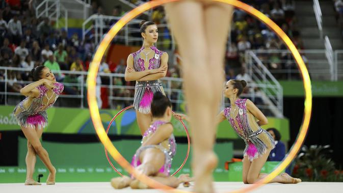 Keindahan Senam Ritmik Di Olimpiade Rio 2016 Foto Bola Com Senam irama adalah jenis olahraga aerobik. keindahan senam ritmik di olimpiade rio