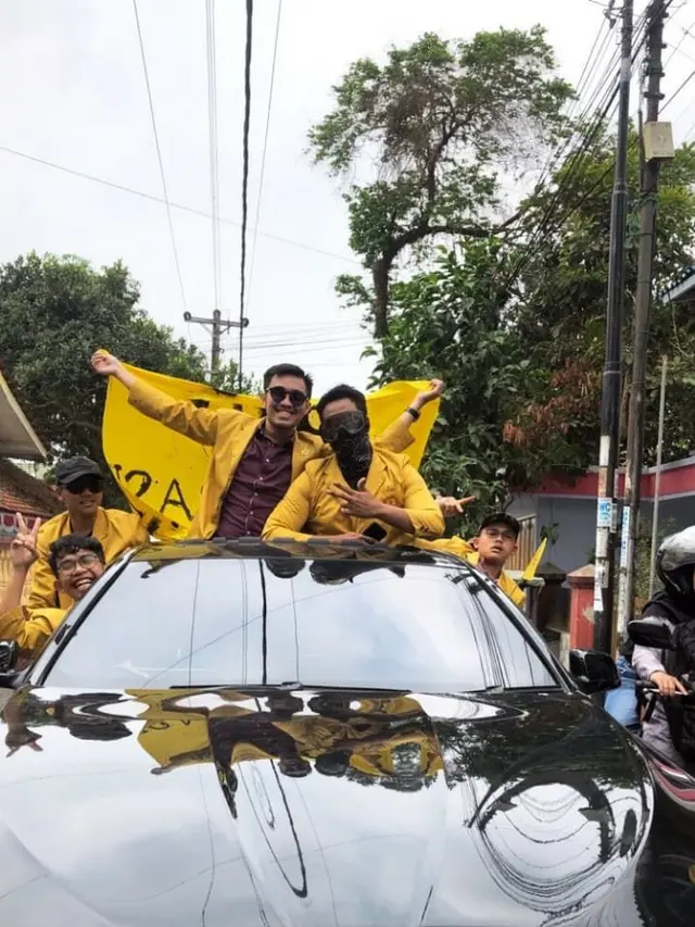 demo naik BMW