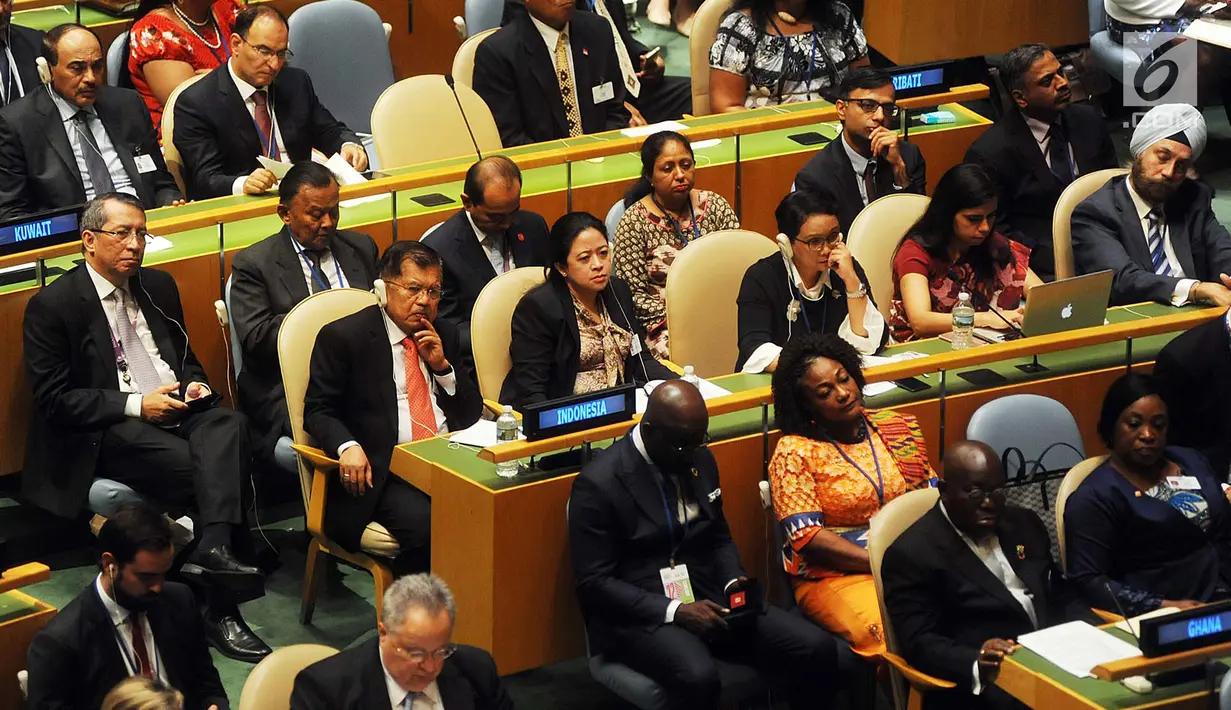 Suasana Sidang Umum PBB yang dihadiri oleh Wapres Jusuf Kalla di New York, AS, Selasa (19/9) waktu AS. Pada sesi itu seluruh delegasi mengikuti pidato pembukaan Sekjen PBB António Guterres. (Liputan6.com/Tim Media Wapres)