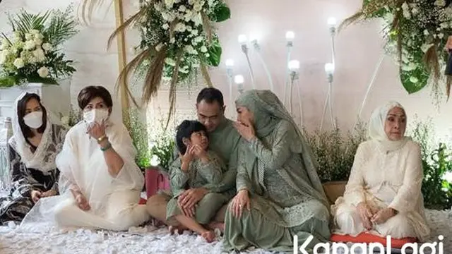 7 Momen Pengajian Jelang Menikah Venna Melinda dan Ferry Irawan, Digelar Sederhana