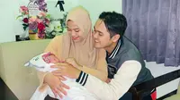 Selamat, Rizzy Bintang Pantura 5 Dikaruniai Anak Pertama