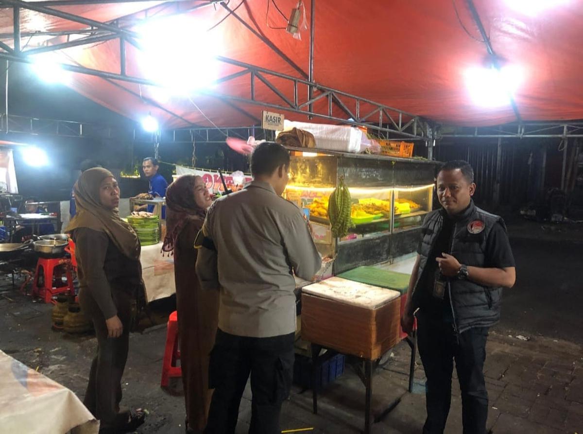 Polisi respons laporan warga lewat Call Center 110.