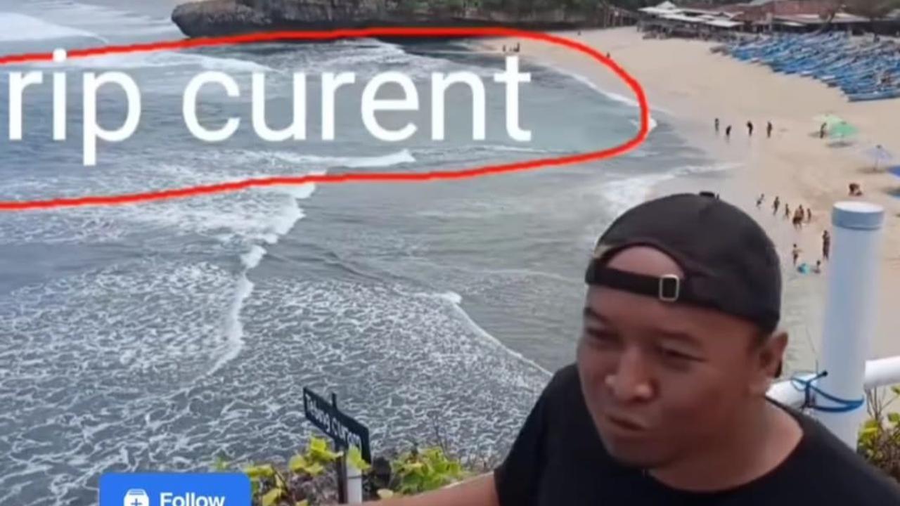 Dalam video, terlihat bagian pantai dengan air yang cukup tenang.