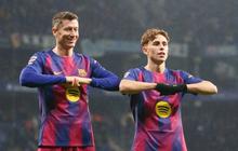 Barcelona Kalahkan Espanyol 2-0, Kokoh di Puncak Klasemen Liga Spanyol