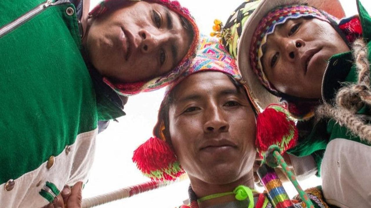 FOTO: Ngerinya Ritual Ini, Komunitas di Peru Bertarung Sampai Berdarah-Darah Demi Keberuntungan dan Hasil Panen Terbaik di Tahun 2024