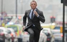 Duo penulis lima film James Bond memilih 'pensiun