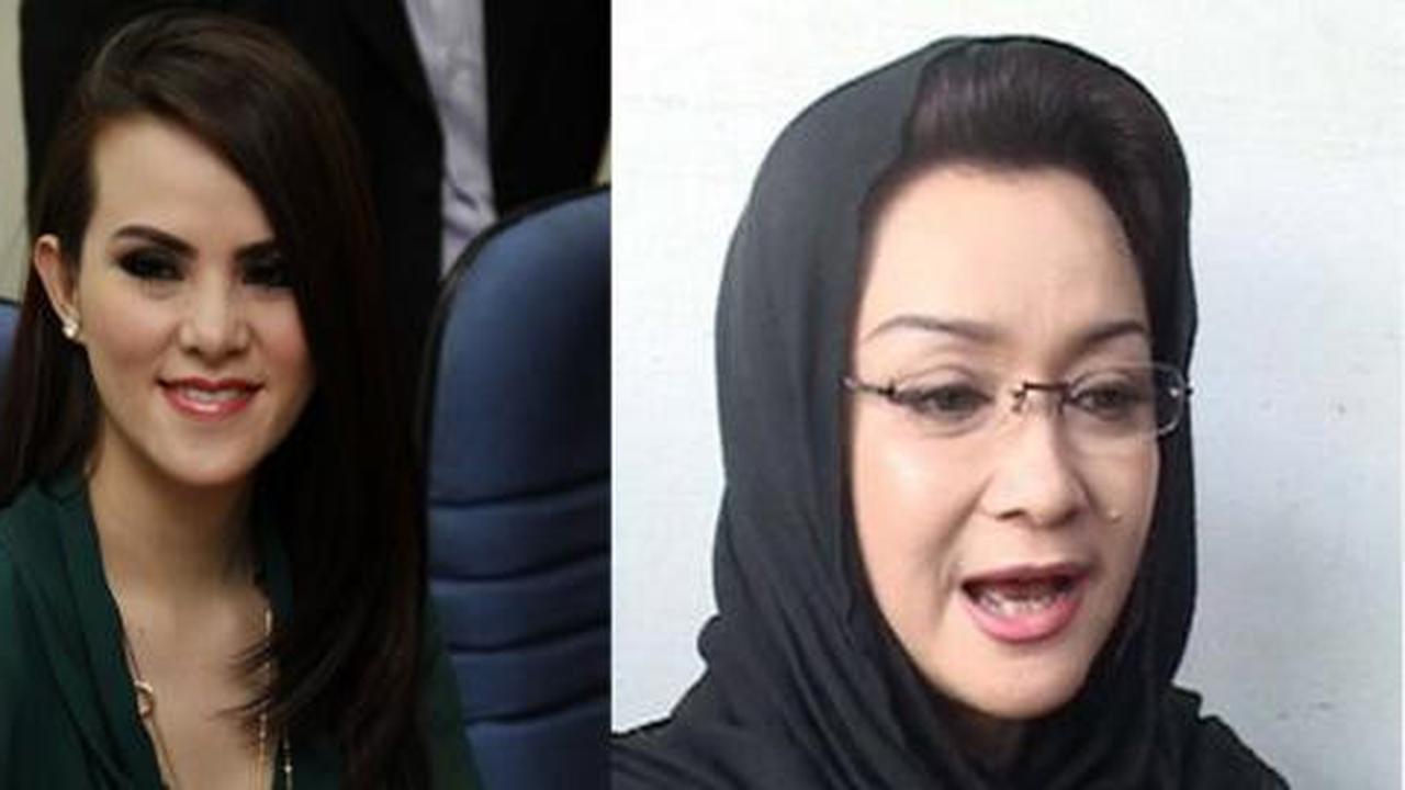 Deretan wanita di sekitar Rhoma